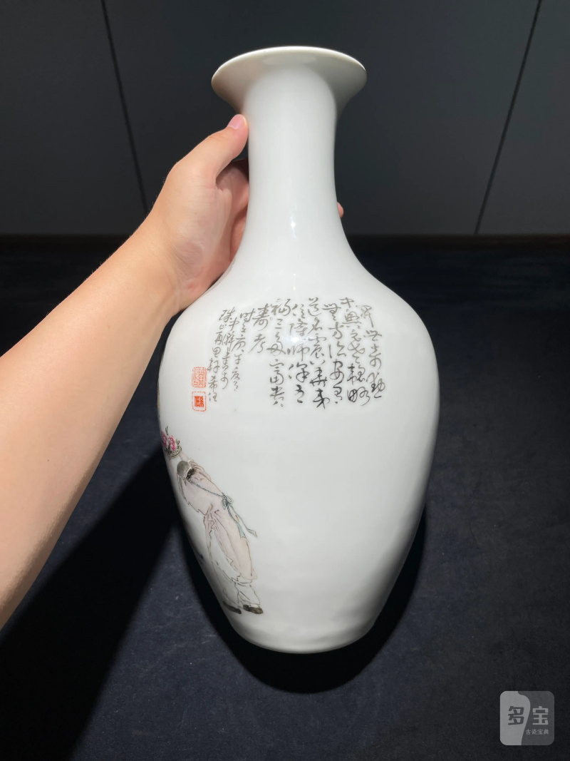 民国 刘希任画粉彩人物纹瓶 - 图3